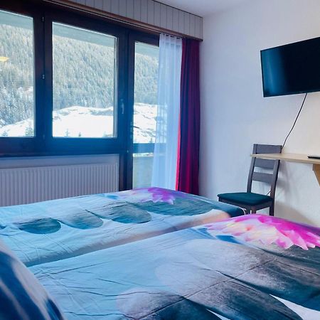 Auberge Des Charmettes Bourg-Saint-Pierre Luaran gambar